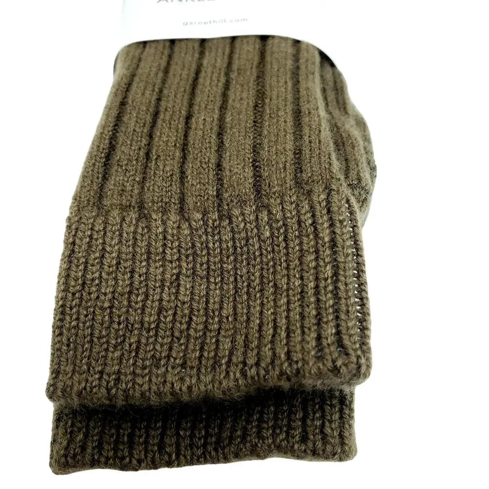 Soft Ribbed 82% Cashmere Ankle Socks Size 9-11 Warm Cozy Garnet Hill Olive Green
